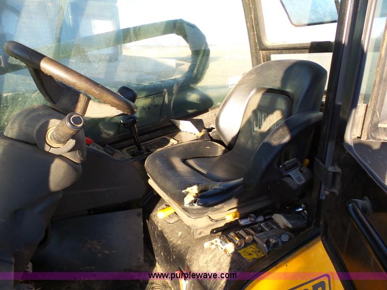 image for item K7618 2008 JCB Teletruk 300 telehandler