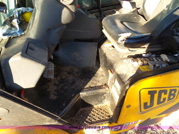 image for item K7618 2008 JCB Teletruk 300 telehandler