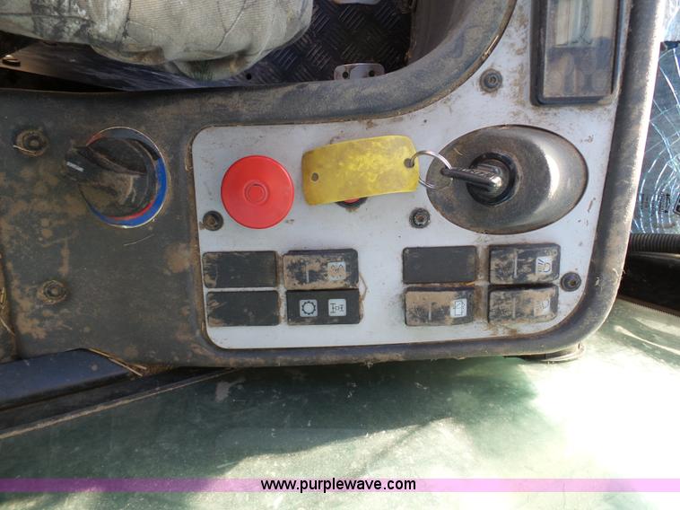 image for item K7618 2008 JCB Teletruk 300 telehandler