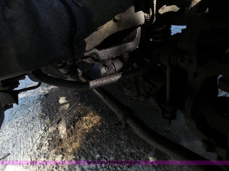 image for item K7674 2005 Ford F250 Super Duty Crew Cab pickup truck