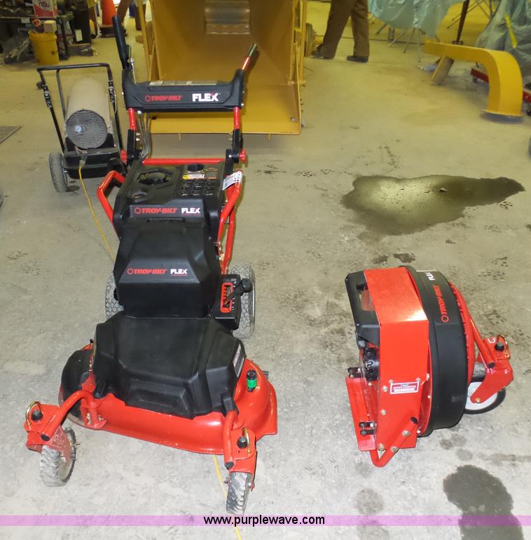 image for item L3007 Troy-Bilt flex mower