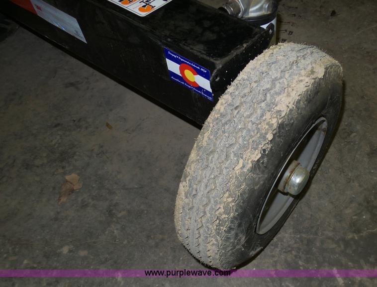 image for item L3009 Dirty Hand Tools log splitter