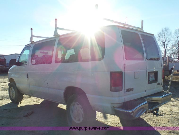 image for item L3011 1999 Ford Econoline Wagon E350 XL Super Duty utility van