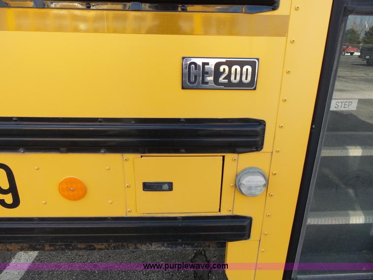 image for item L3640 2007 International CE200 school bus