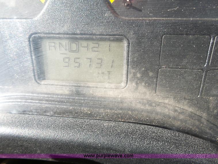 image for item L3640 2007 International CE200 school bus