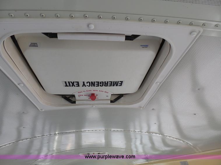 image for item L3640 2007 International CE200 school bus