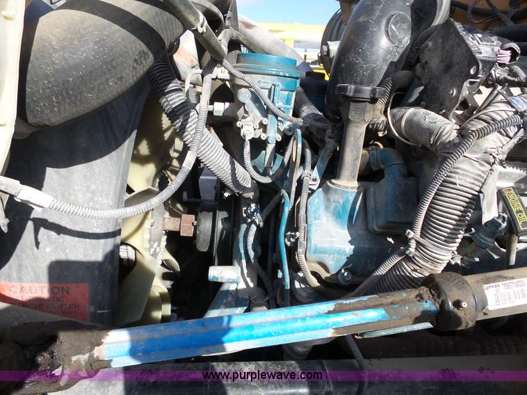 image for item L3640 2007 International CE200 school bus