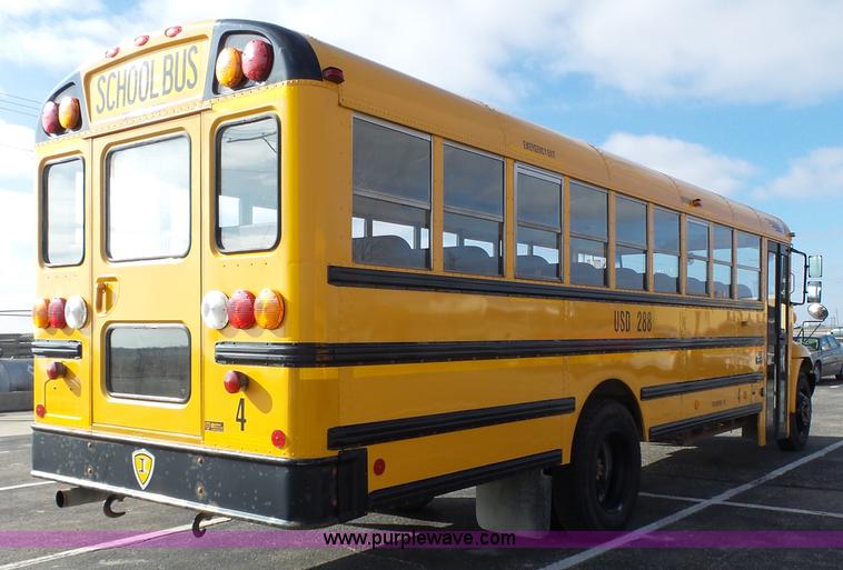 image for item L3641 2006 International CE school bus