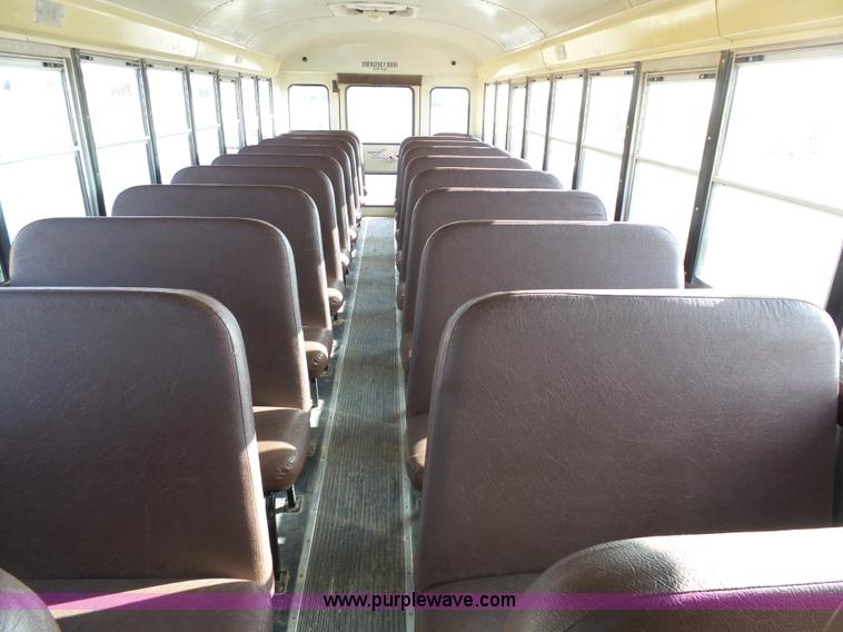 image for item L3641 2006 International CE school bus