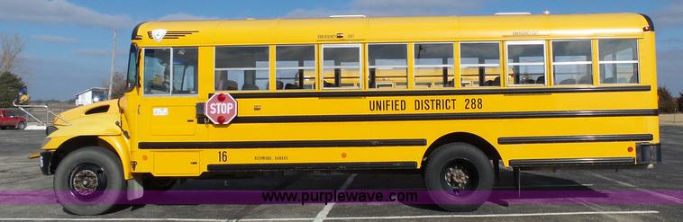 image for item L3642 2005 International CE200 school bus