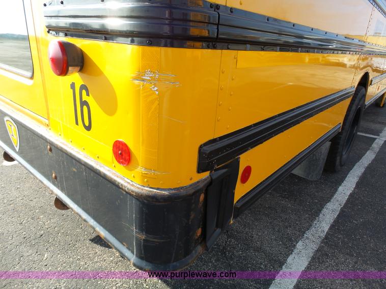 image for item L3642 2005 International CE200 school bus