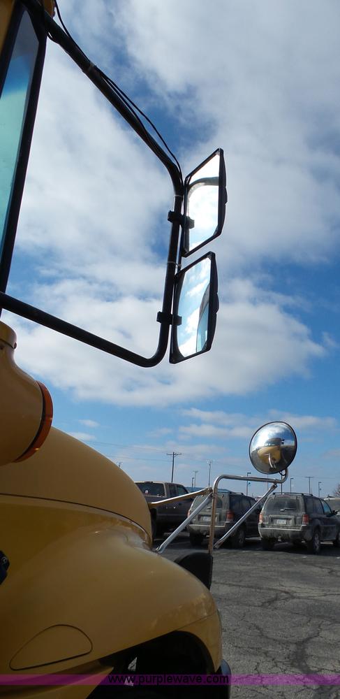 image for item L3642 2005 International CE200 school bus