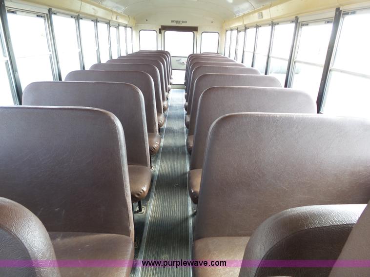 image for item L3642 2005 International CE200 school bus