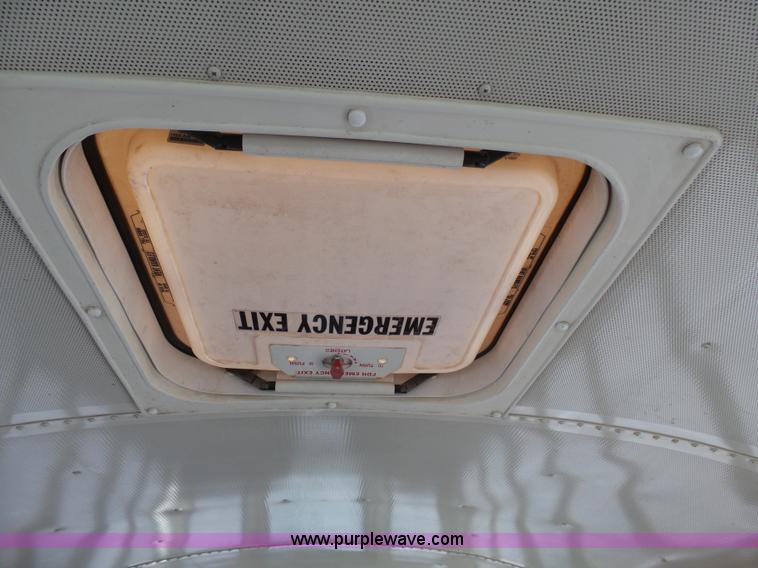 image for item L3642 2005 International CE200 school bus