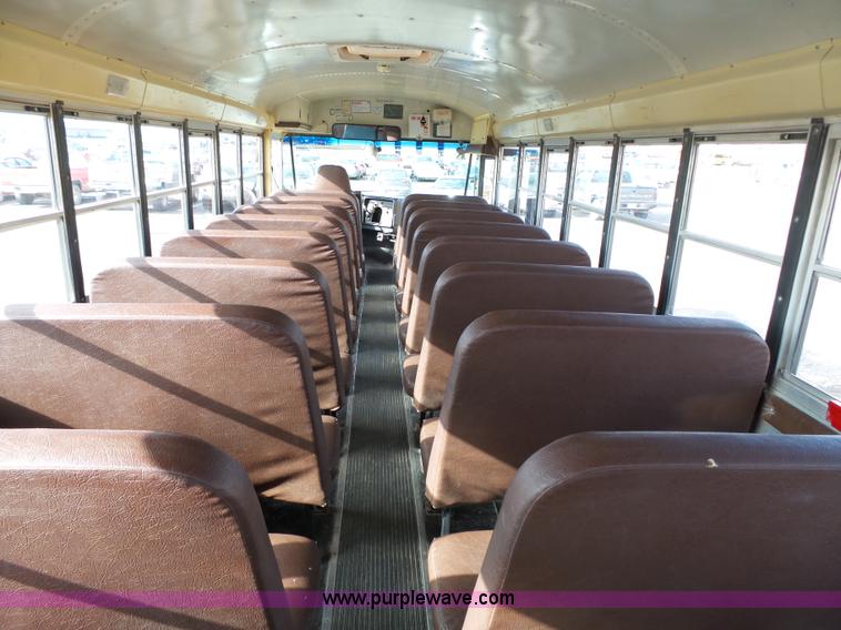 image for item L3642 2005 International CE200 school bus