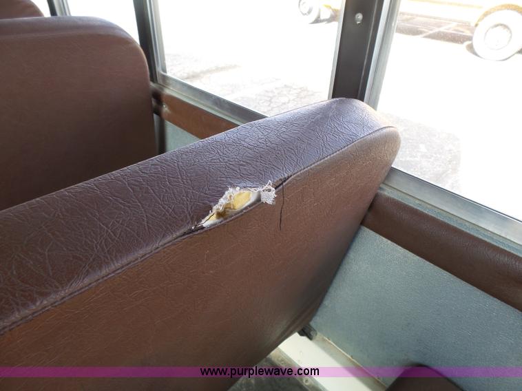 image for item L3642 2005 International CE200 school bus