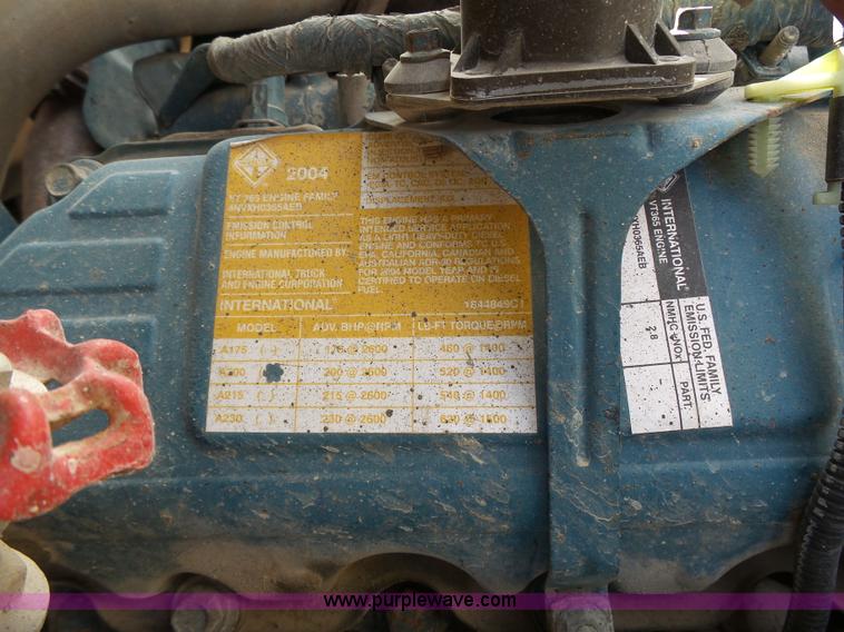 image for item L3642 2005 International CE200 school bus