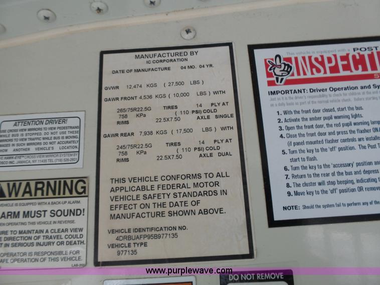 image for item L3642 2005 International CE200 school bus