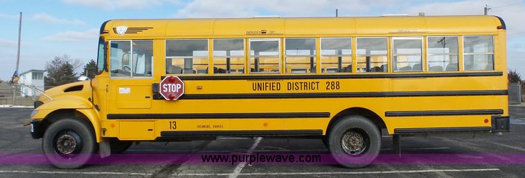 image for item L3643 2005 International CE200 school bus