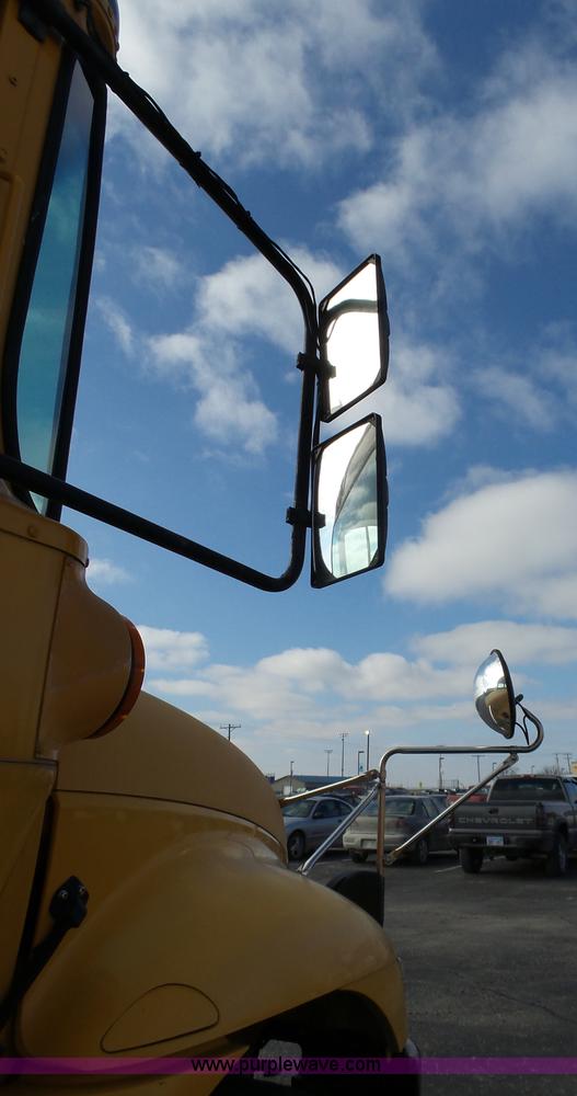 image for item L3643 2005 International CE200 school bus