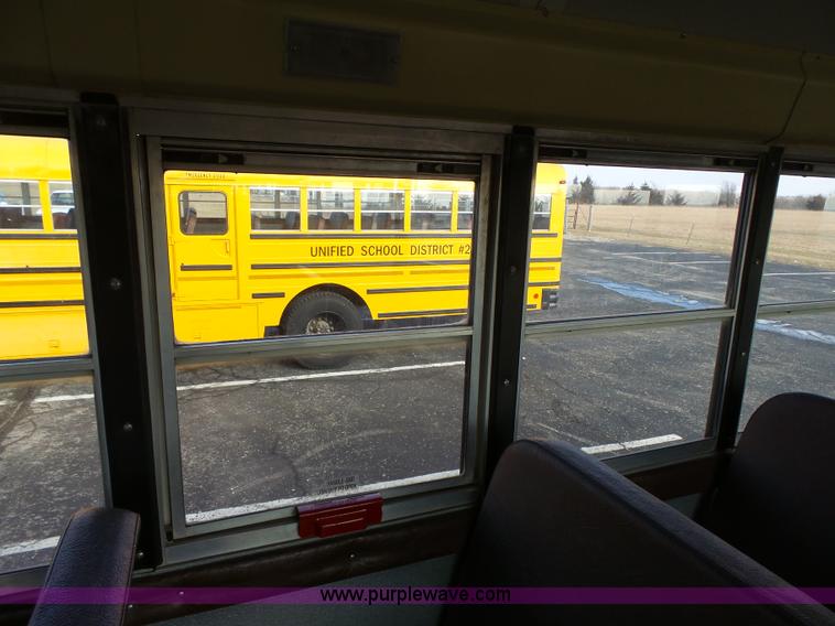 image for item L3643 2005 International CE200 school bus