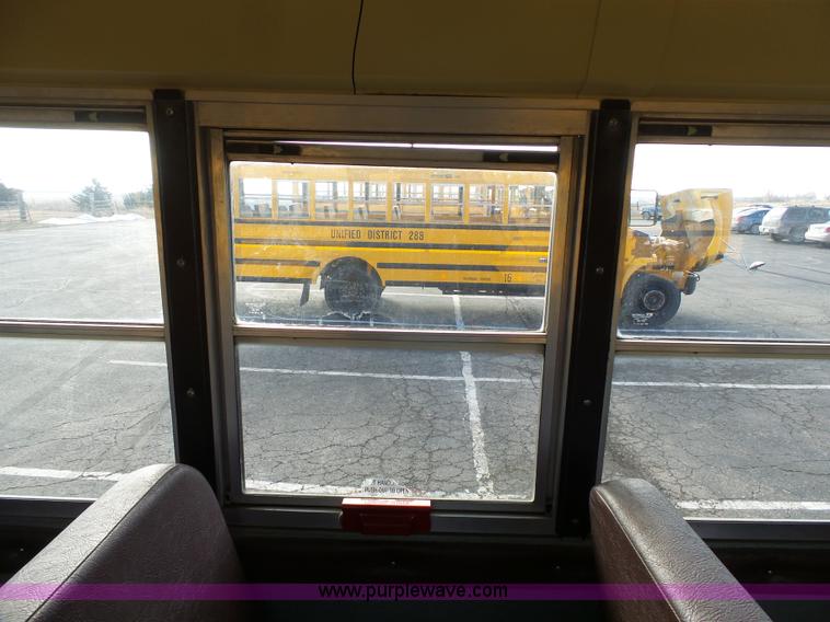 image for item L3643 2005 International CE200 school bus