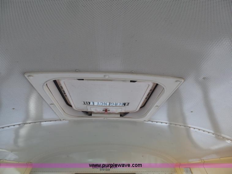 image for item L3643 2005 International CE200 school bus