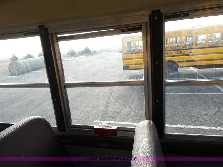 image for item L3643 2005 International CE200 school bus