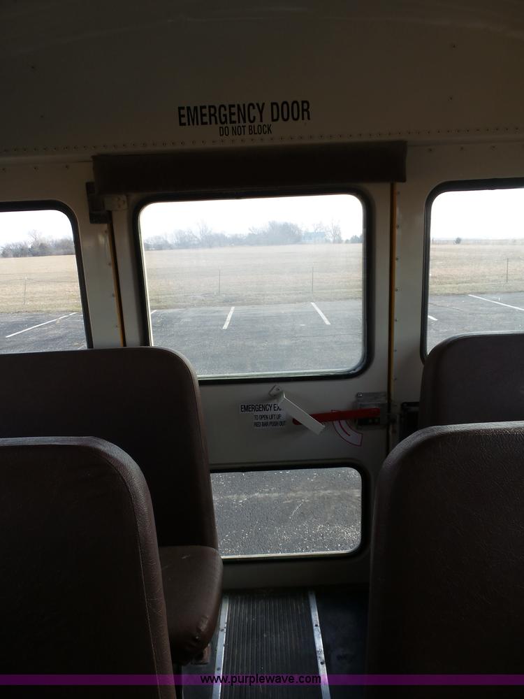 image for item L3643 2005 International CE200 school bus