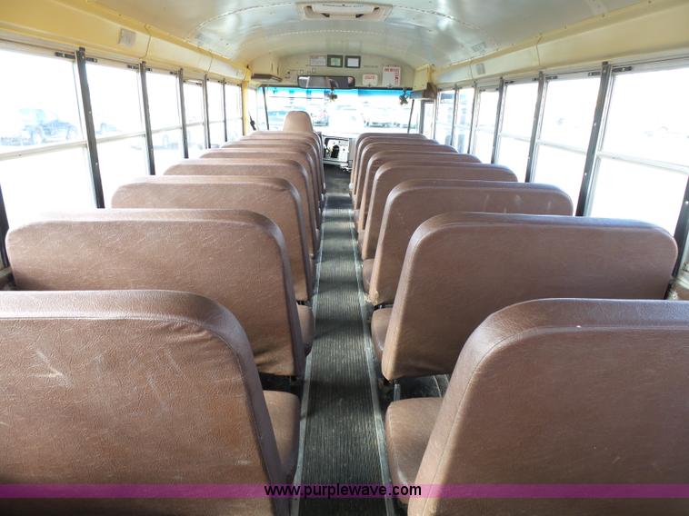 image for item L3643 2005 International CE200 school bus