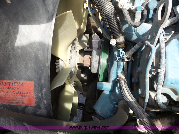 image for item L3643 2005 International CE200 school bus