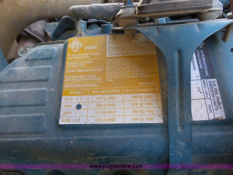 image for item L3643 2005 International CE200 school bus