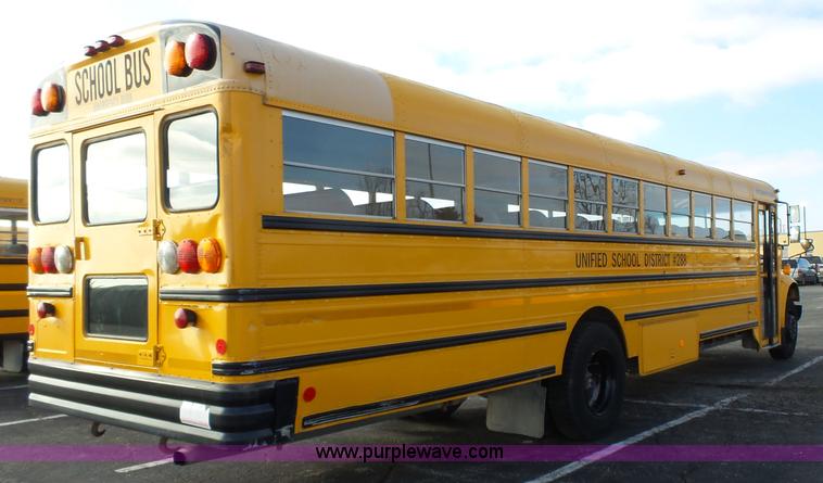 image for item L3644 2001 International Conventional IC school bus