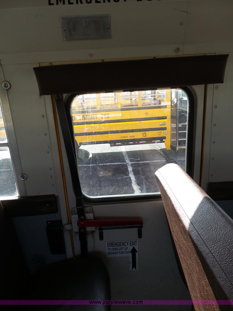 image for item L3644 2001 International Conventional IC school bus