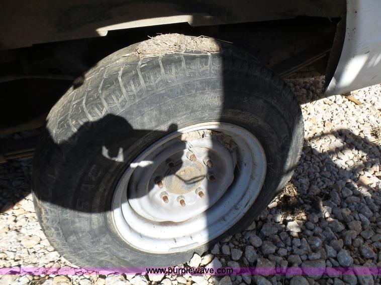 image for item L5397 2011 Ford E350 Super Duty Extended van