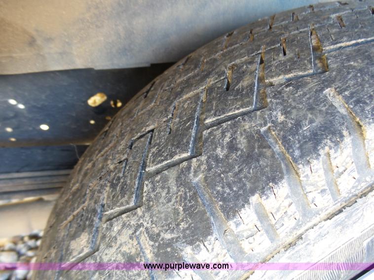 image for item L5397 2011 Ford E350 Super Duty Extended van