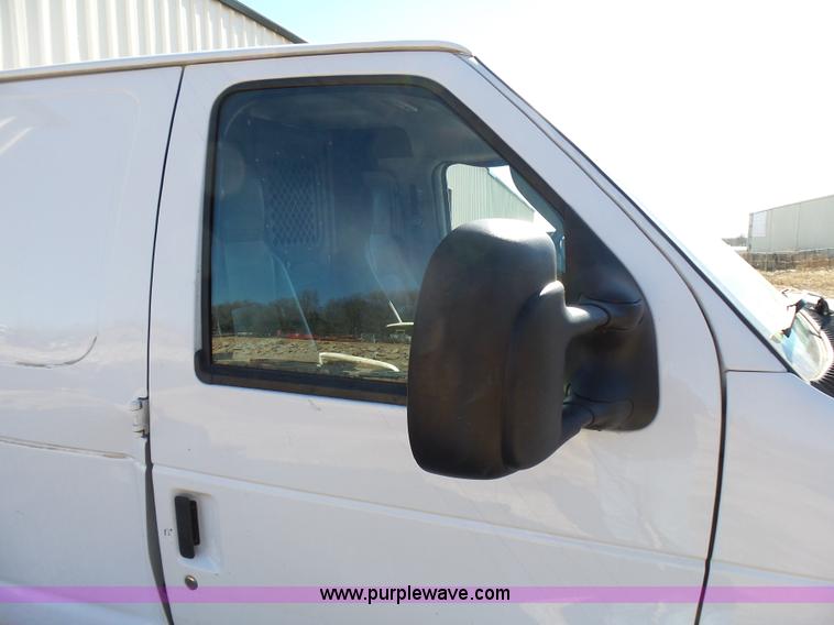 image for item L5397 2011 Ford E350 Super Duty Extended van