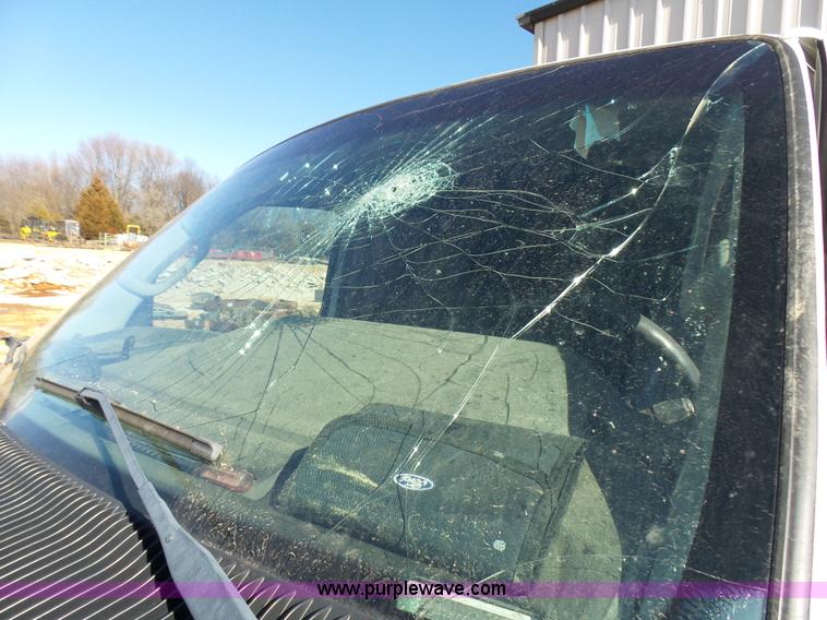 image for item L5397 2011 Ford E350 Super Duty Extended van