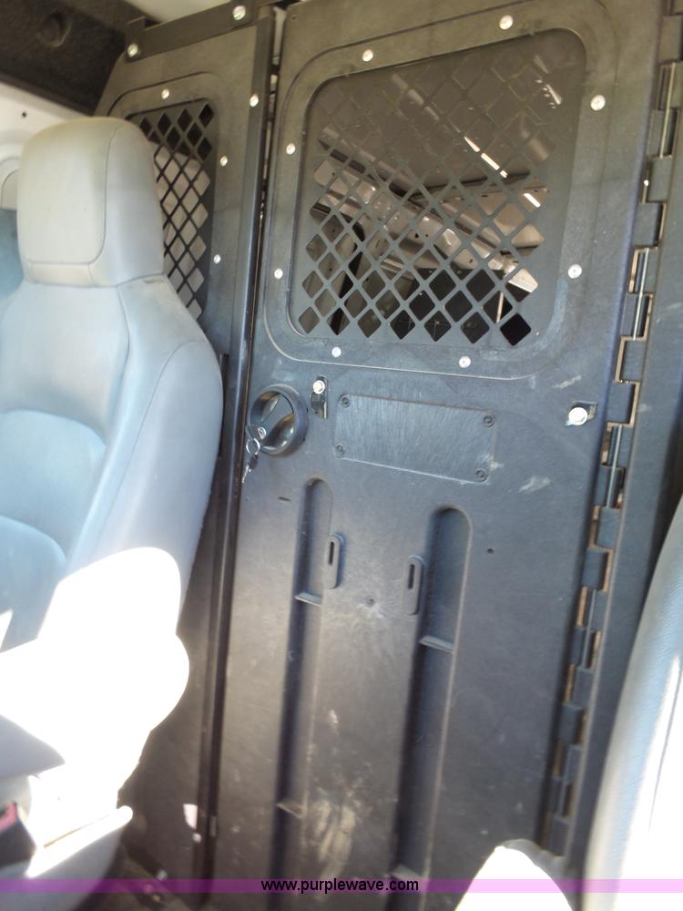 image for item L5397 2011 Ford E350 Super Duty Extended van