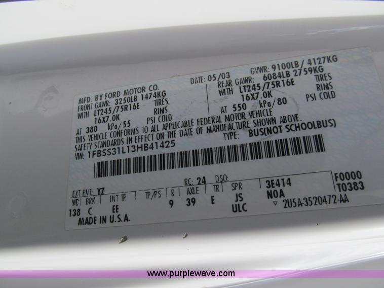 image for item L5507 2003 Ford E350 Extended van