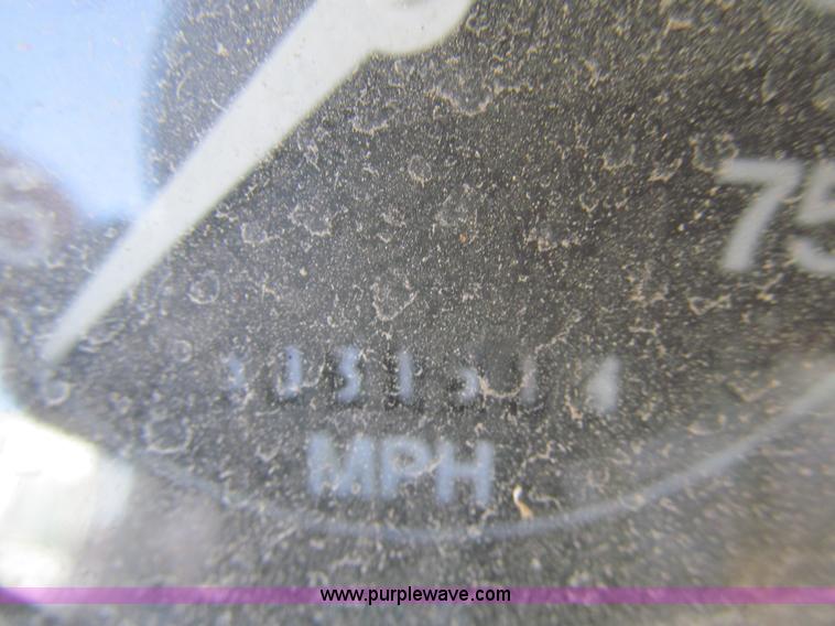 image for item L5517 1988 Ford LN8000 semi truck