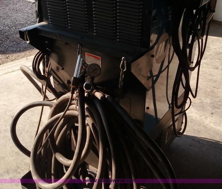 image for item L6103 Miller Syncrowave 250DX welder