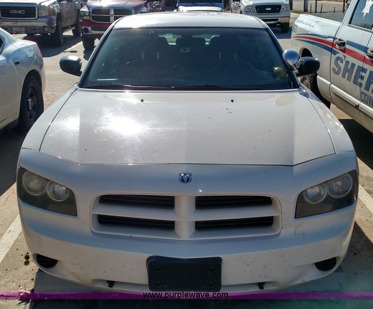 image for item L6107 2007 Dodge Charger