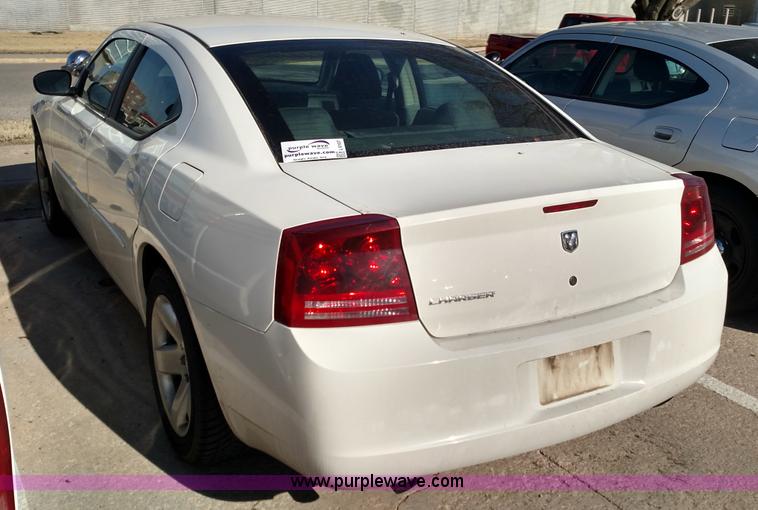 image for item L6107 2007 Dodge Charger