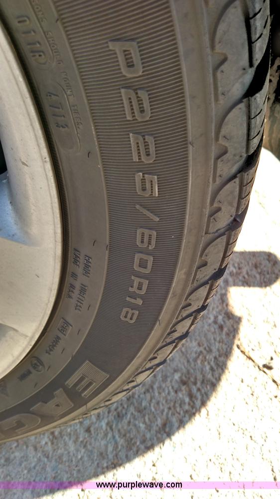 image for item L6107 2007 Dodge Charger