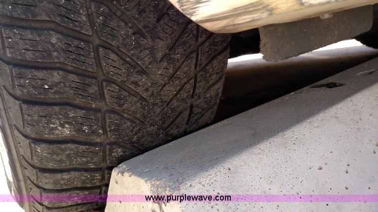 image for item L6107 2007 Dodge Charger