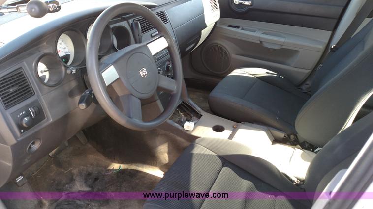 image for item L6107 2007 Dodge Charger