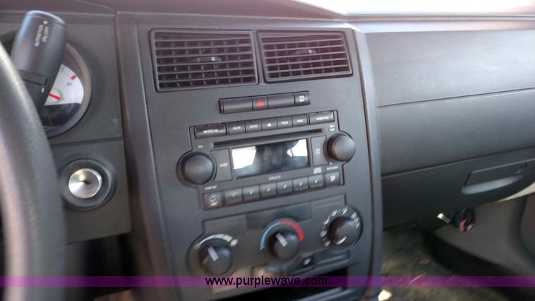 image for item L6107 2007 Dodge Charger