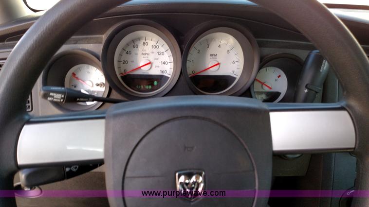 image for item L6107 2007 Dodge Charger