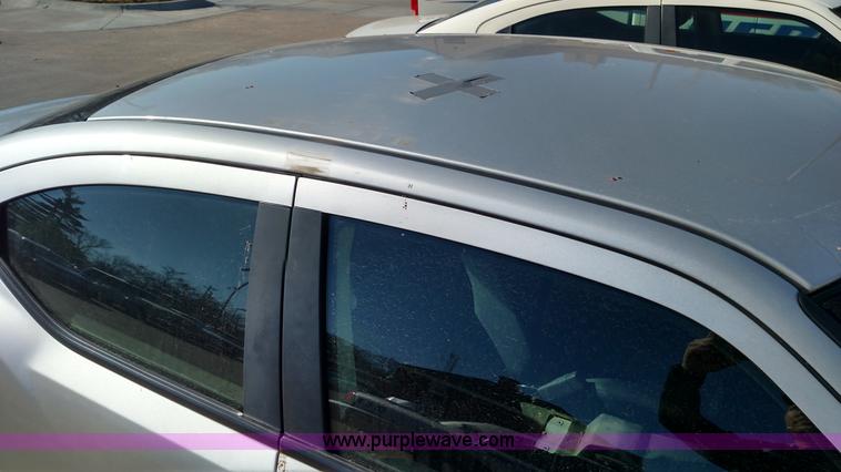 image for item L6108 2009 Dodge Charger SE